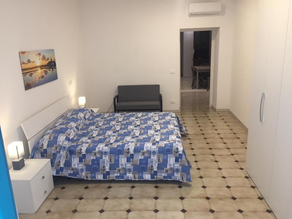 Della Cuba Vacanze Trapani Historic Center Экстерьер фото